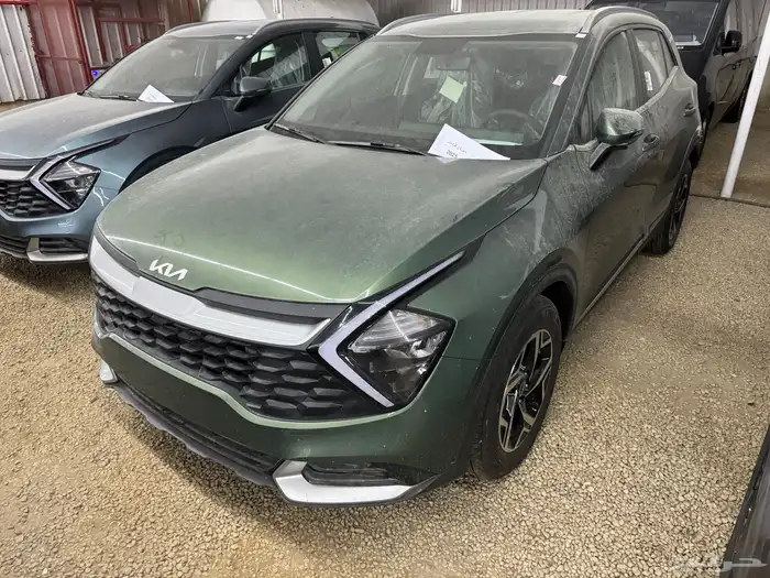 سبورتاج 2025 نص فل بانوراما و ستاندر 1.6cc جميع الالوان 5