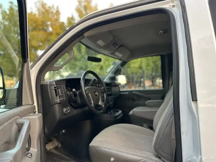 شفروليه إكسبرس موديل 2017 سعودي شاص طويل وزن 2500 فل 18