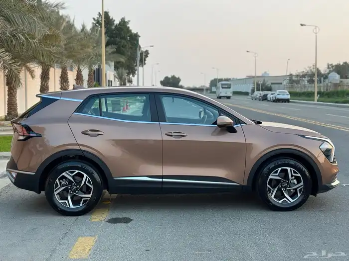 كيا سوبر تاج 2023 جديد 7