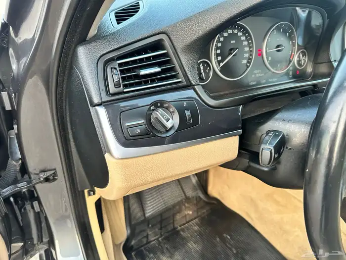 bmw 520i 2016 ممشى قليل نظيف جدا 20