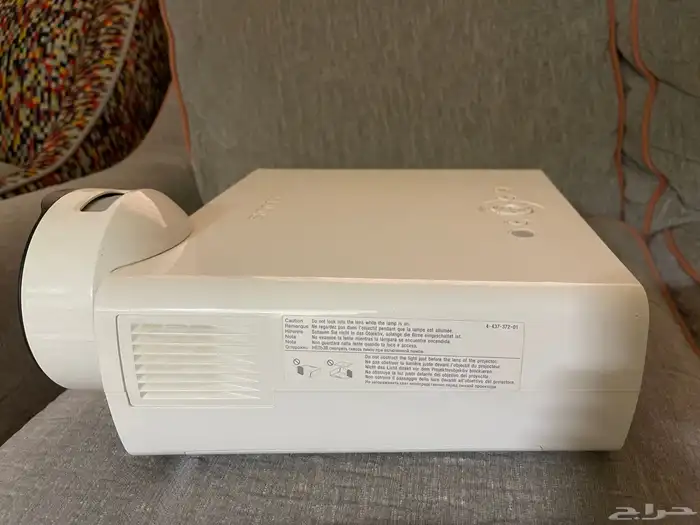 جهاز بروجكتر من سوني 2