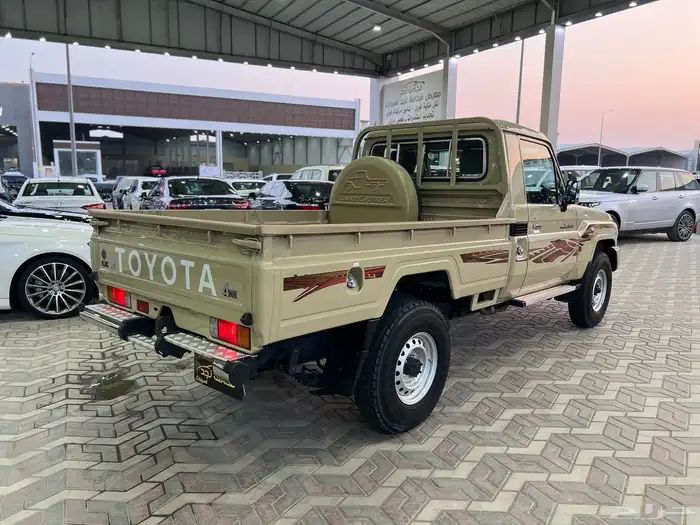 تويوتا شاص 2023 سعودي سلق فل كامل ماشي 52 الف 5