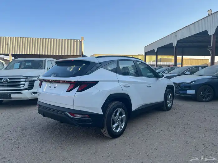 هيونداي توسان 2023 سمارت 2