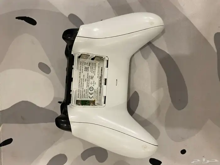 للبيع يد اكسبوكس 1