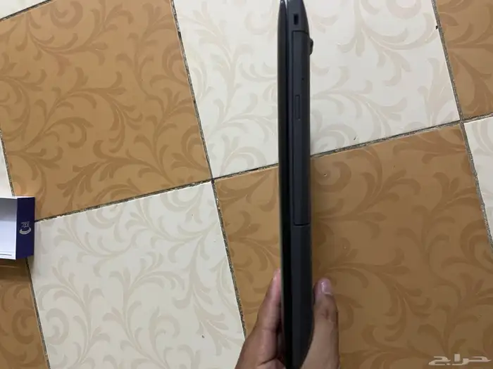 لابتوب لينوفو نظيف جدا 6