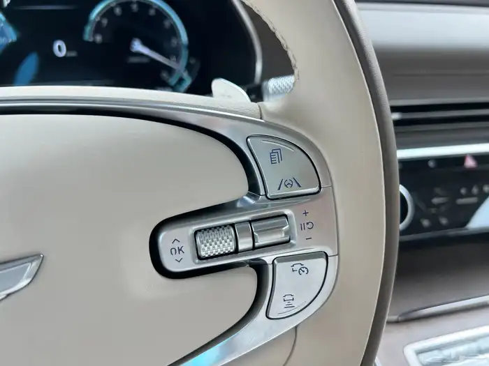 جنسس 2024 سعودي GV80 رويال 6 سرندل شبه اصفار 32