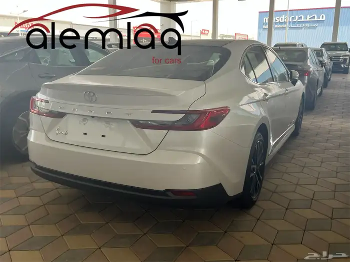 كامري جراندي 2025 شركة العملاق 3