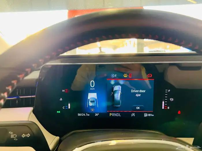 فورد تورس تيتانيوم فل كامل موديل 2023 38