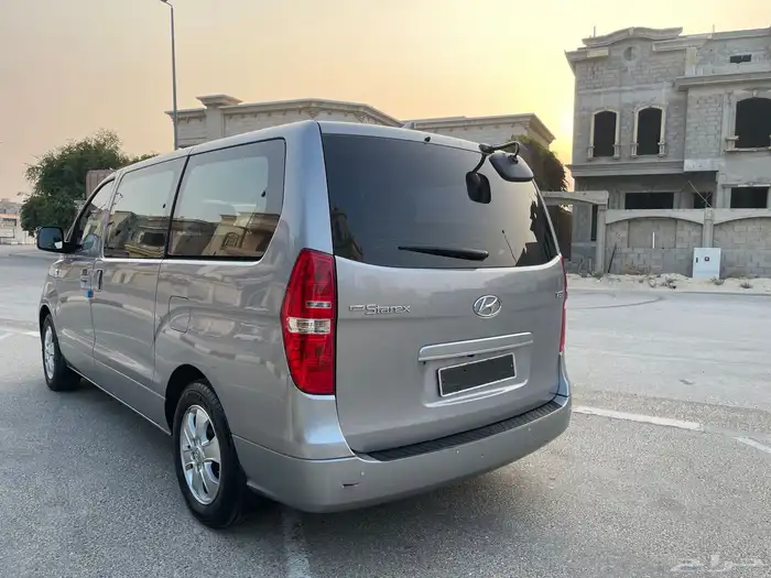 هونداي H1 2021 ديزل 12 راكب ماشي قليل 3