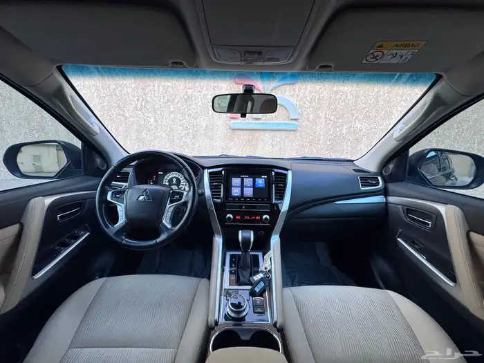 مستبيشي مونتيرو 2020 بحالة ممتازة 20