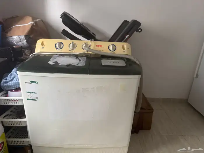 اثاث للبيع كنب حرف L و غرفة نوم كامله سرير منفصل لم تستخدم 6