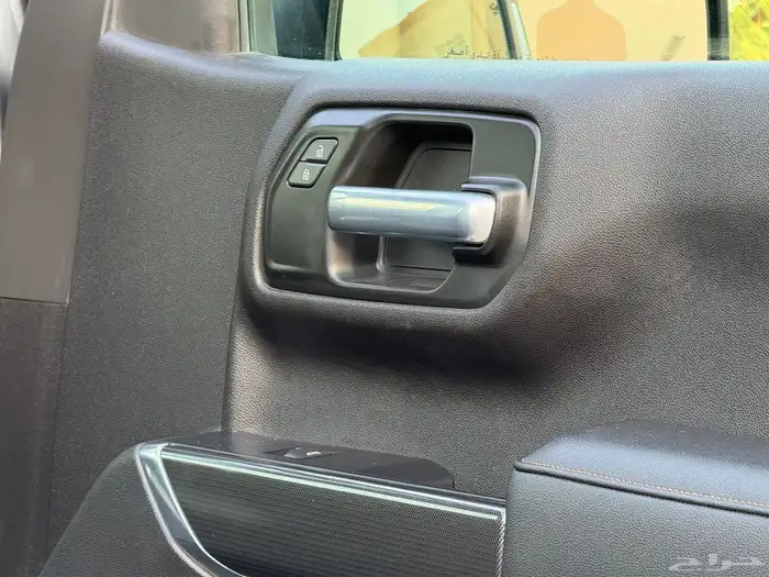 جي ام سي سييرا 2021 AT4 9