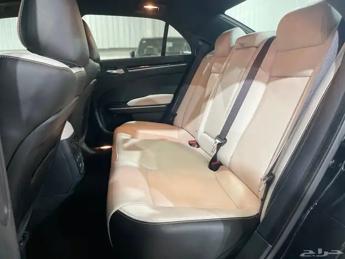 كرايزلر S300 2021 17