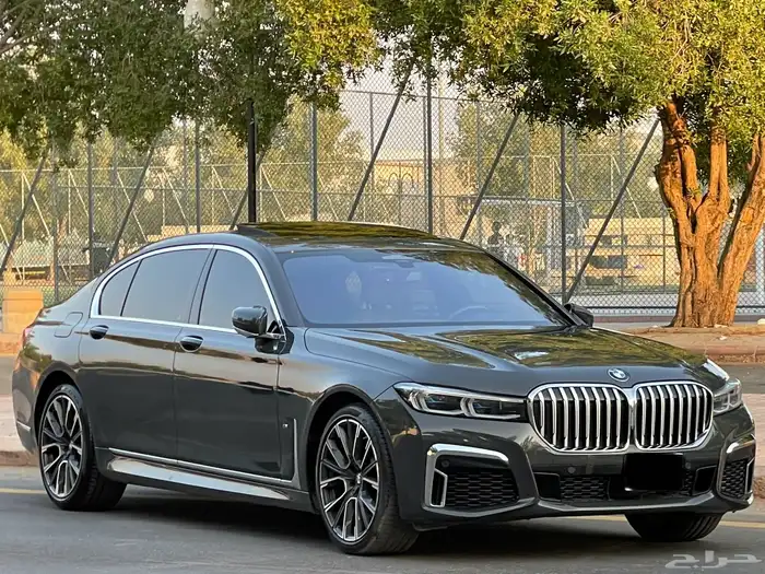 BMW-730li-2021 4