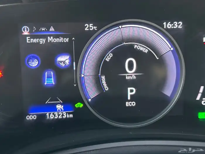 لكزس NX350h شبه جديده ماشيه 16 الف فقط بحاله الوكاله 25