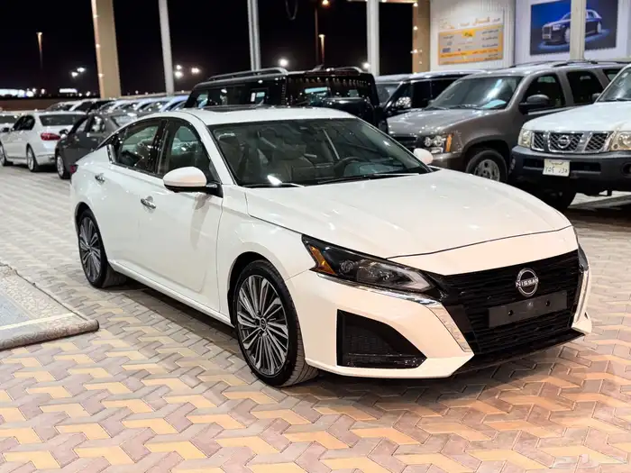 نسيان التيما فل كامل موديل 2023 4