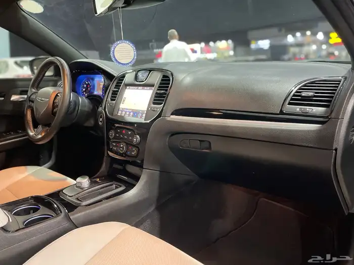 كرايزلر S300 2021 9