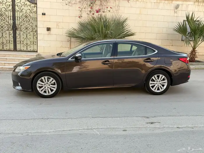 لكزس es350 cc 2013 مالك واحد من الوكاله 29