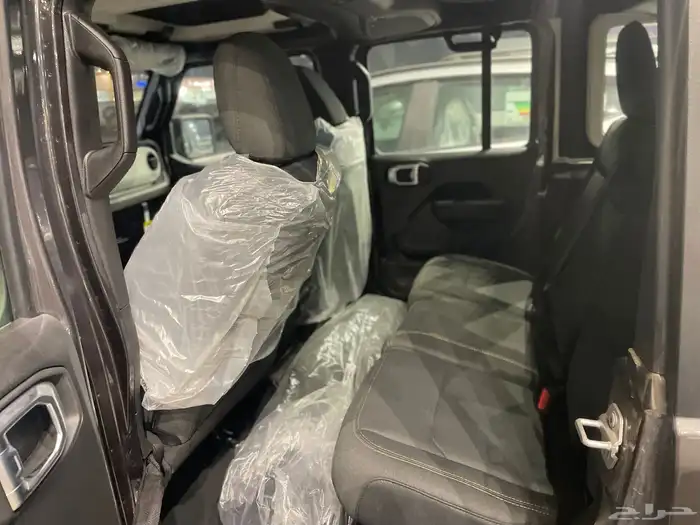 جيب رانجلر اسبورت انلميتيد 2024 9