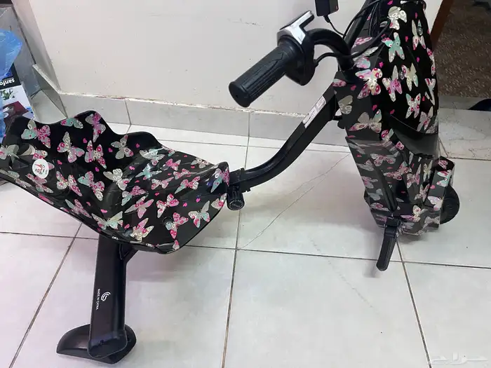 سكوتر اطفال نظيف مع الشاحن 0