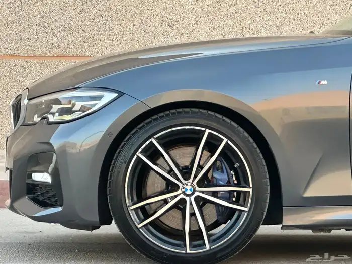 بي ام دبليو 330im وكالة تشييكات وكالة الفردان 5