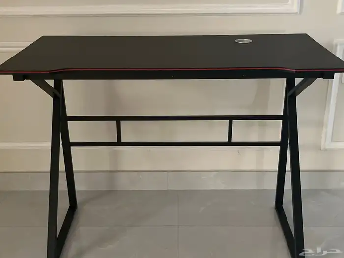 طاولة قيمنق حرف K 2