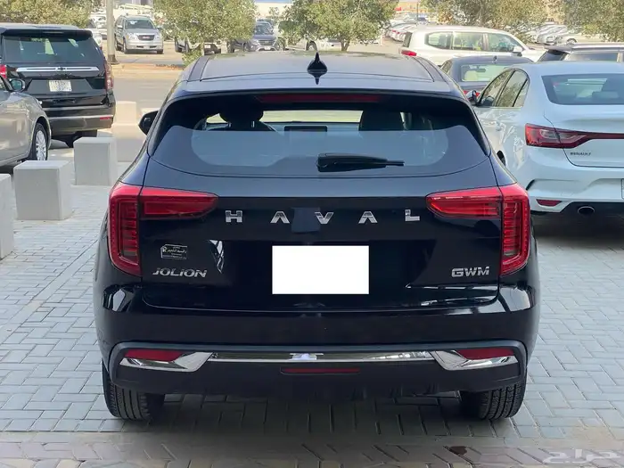 متوفر عدد هافال جوليان 2024 (فضي اسود) عليها عرض خاص 13