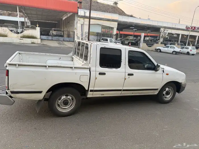 نيسان ددسن 2006 فل كامل 6