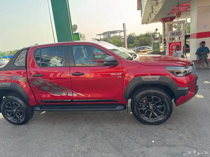 هايلكس ادفنشر بنزين 6 سلندر 3