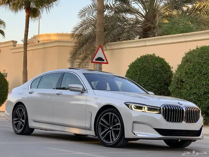BMW 730i 2020 عداد قليل 20
