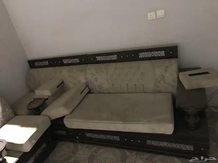 معروض كنب للبيع 0