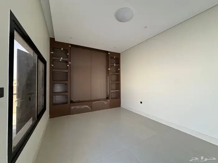 للبيع فلل بحي الشفاء شرق الشريان 2