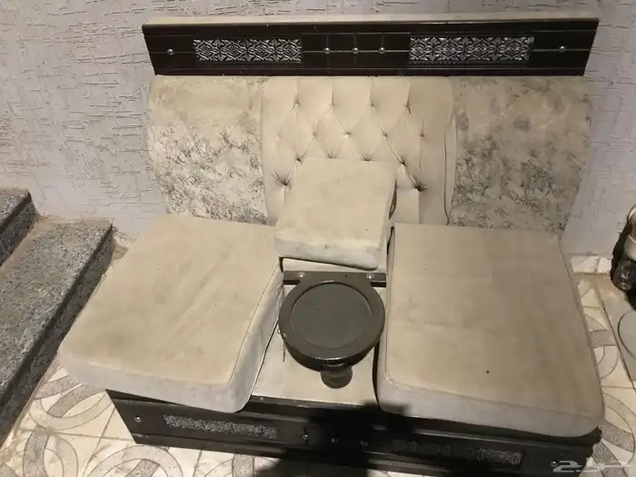 معروض كنب للبيع 2