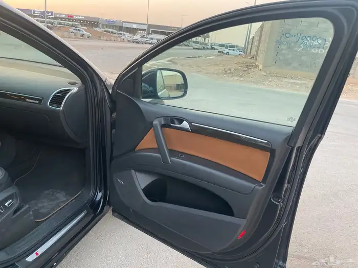 AUDI Q7 S Line 2012 10