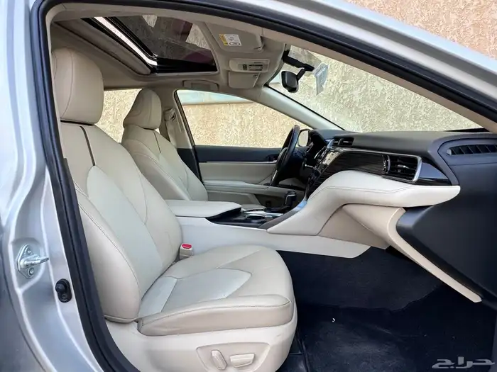 تويوتا كامري قراندي V6   2020 26