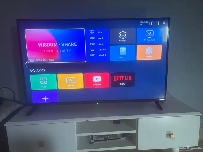 شاشه سمارت ذكيه بس نضام أندرويد 44 بوصه 1