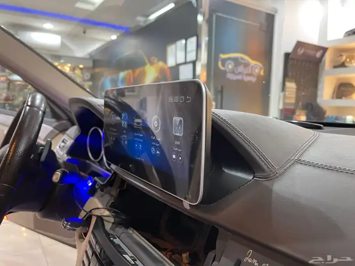 شاشة مرسيدس GLC 7