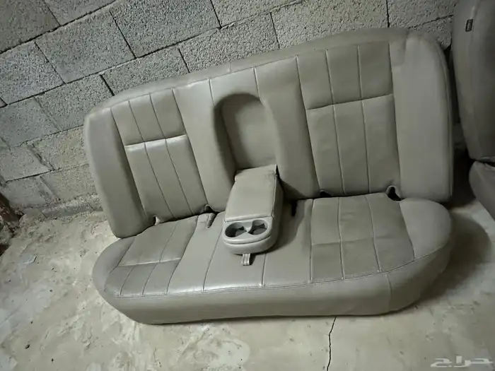 مقاعد فورد 2011 2