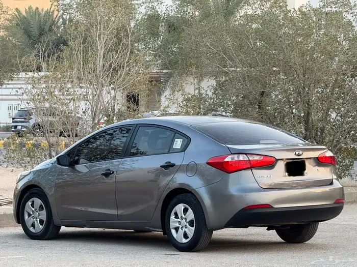 كيا سيراتو 2015 وكاله 10