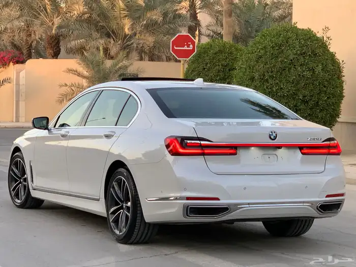 BMW 730i 2020 عداد قليل 7