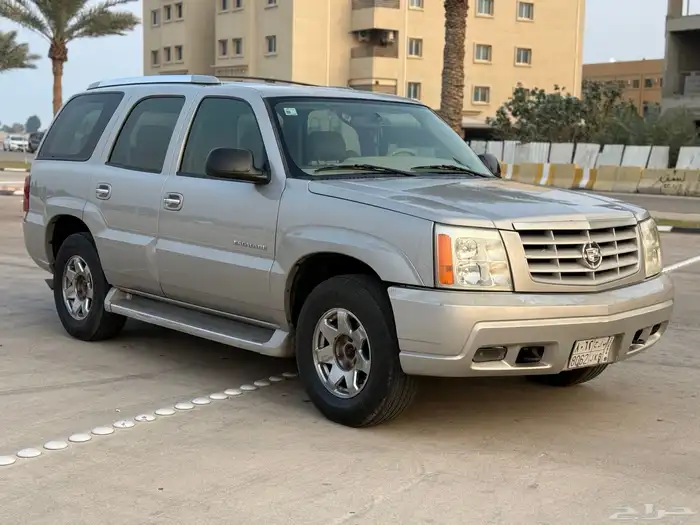 كاديلاك اسكاليد 2005 قمه النضافه 5