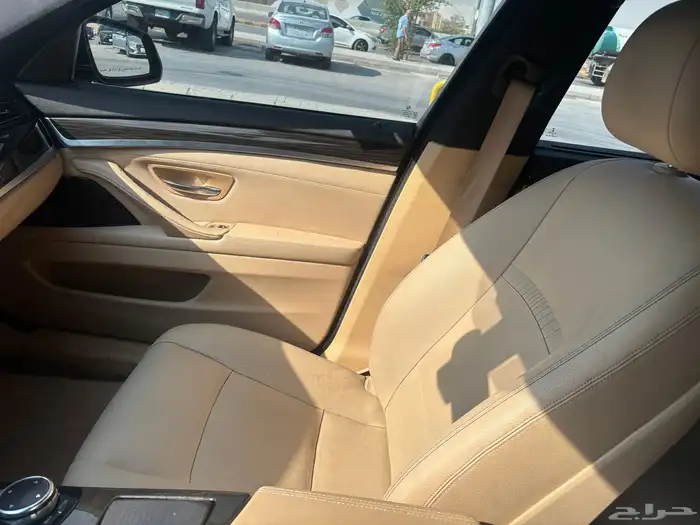 بي ام 520 لاكجري 2014 7