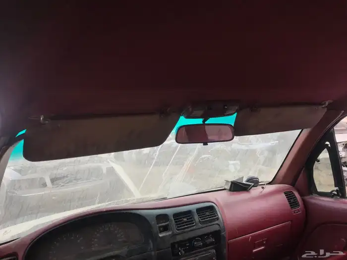 للبيع داخليه هايلكس مديل 2000 6