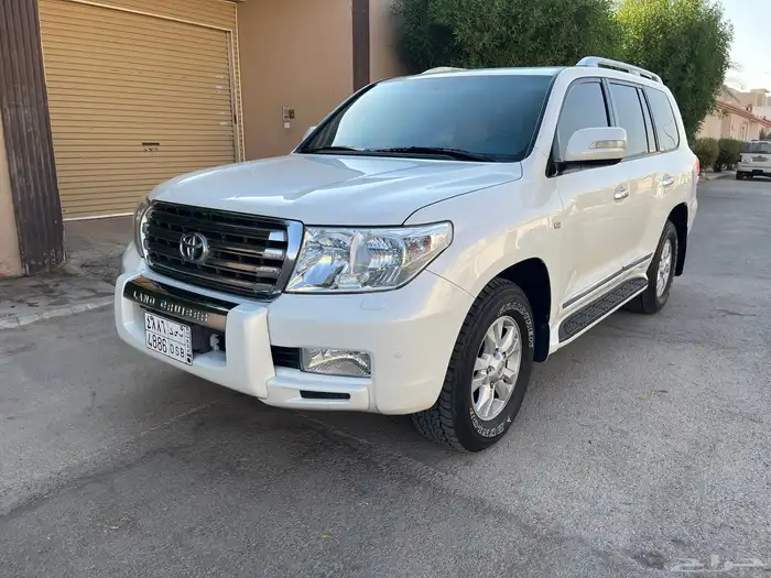 للبيع لاندكروزر 2010 نظيف جدا 6