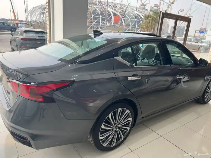 نيسان التيما نص فل SV 2