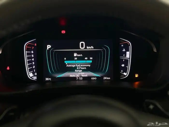 تويوتا اوربان كروزر GLX فل كامل 2026 10