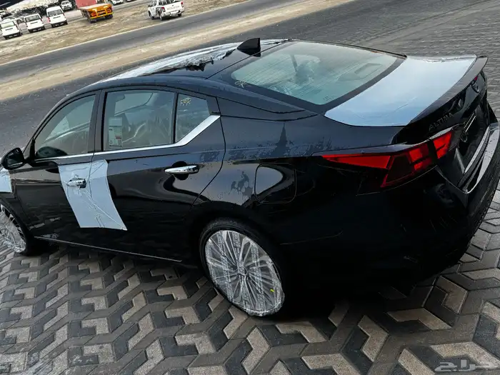 نيسان التيما SV نص فل موديل 2026 6