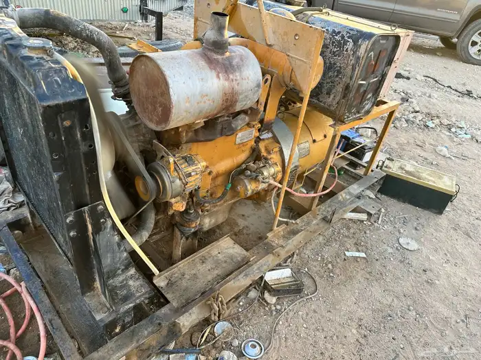 مكينه مولد كهرب كوماتسو 50 كيلو 4 سلندر 3