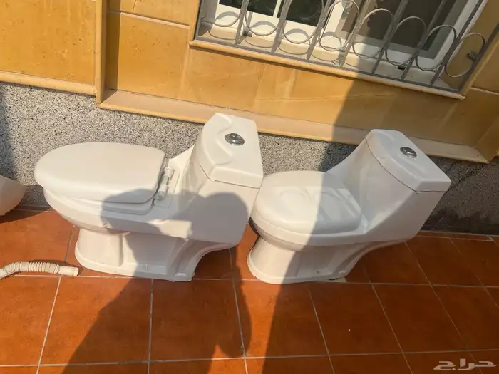 ابواب حديد وكراسي حمام 3