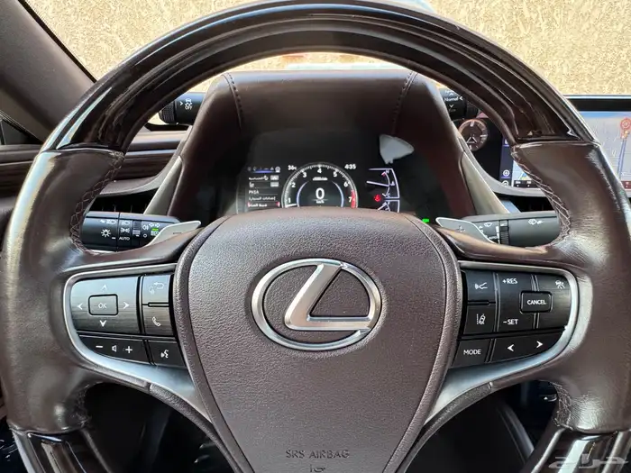 لكزس ES350 نص فل 2020 22